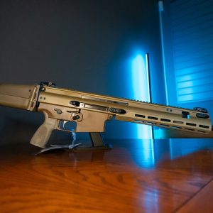 FN SCAR 17S .308/7.62 NATO rifle in FDE, left side