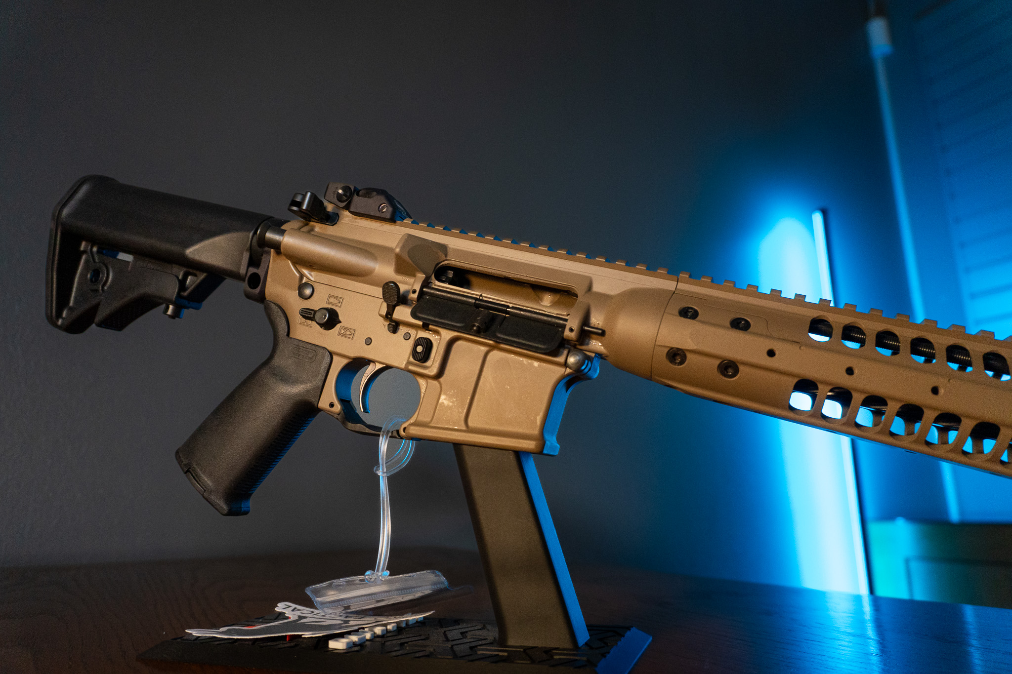 LWRC M6 Tan 5.56 NATO