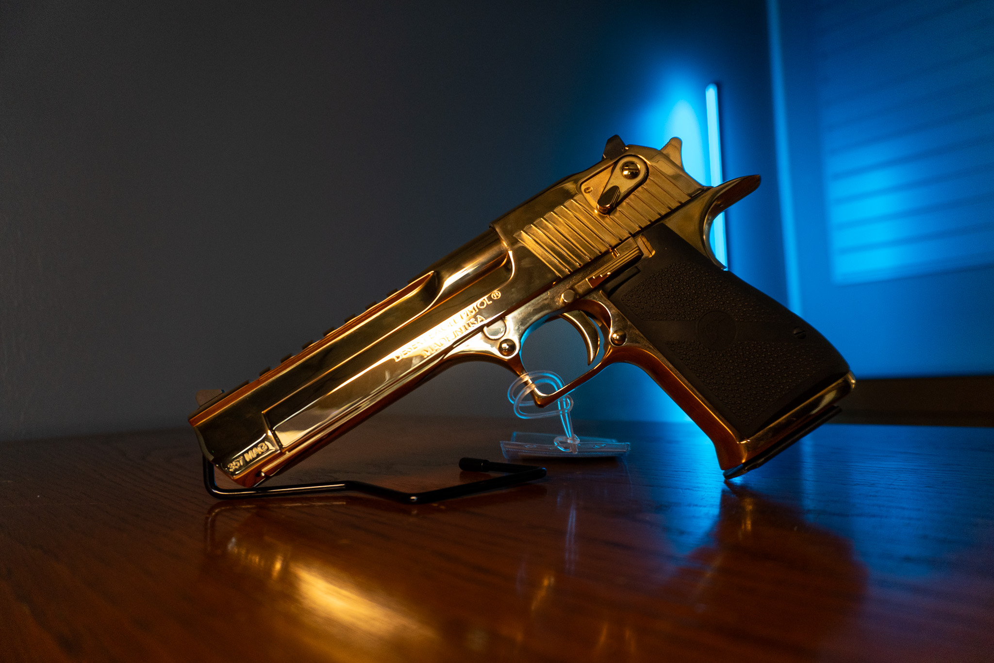 Magnum Research Desert Eagle 357 Magnum - Image 3