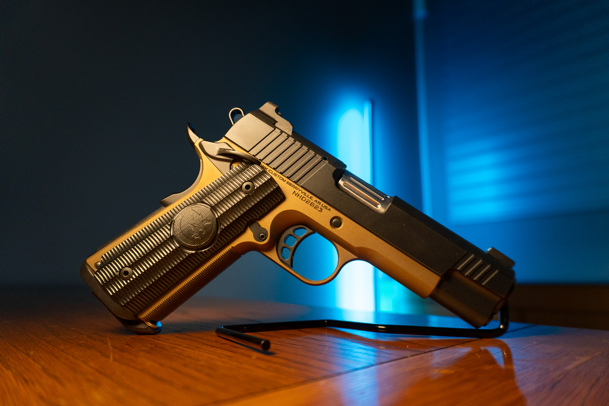 Nighthawk Custom 1911 GRP Commander 10MM
